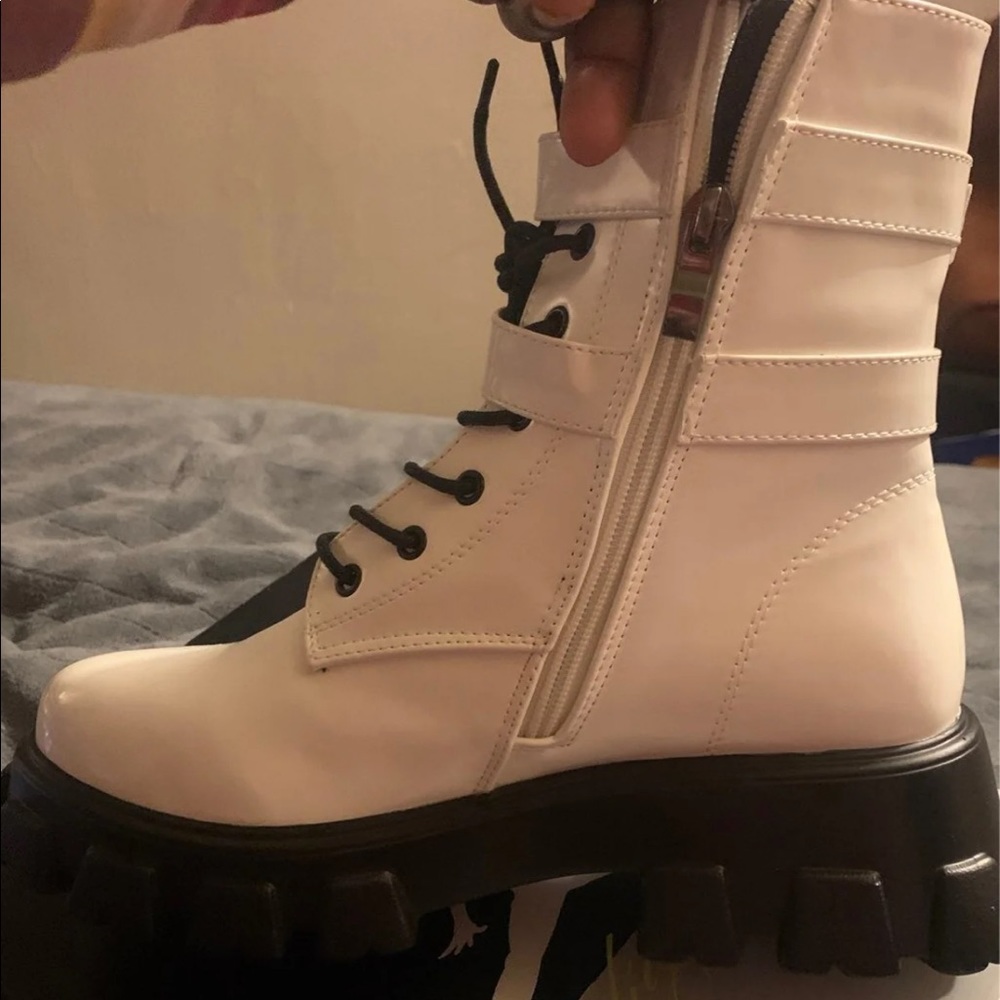 Women’s combat boots